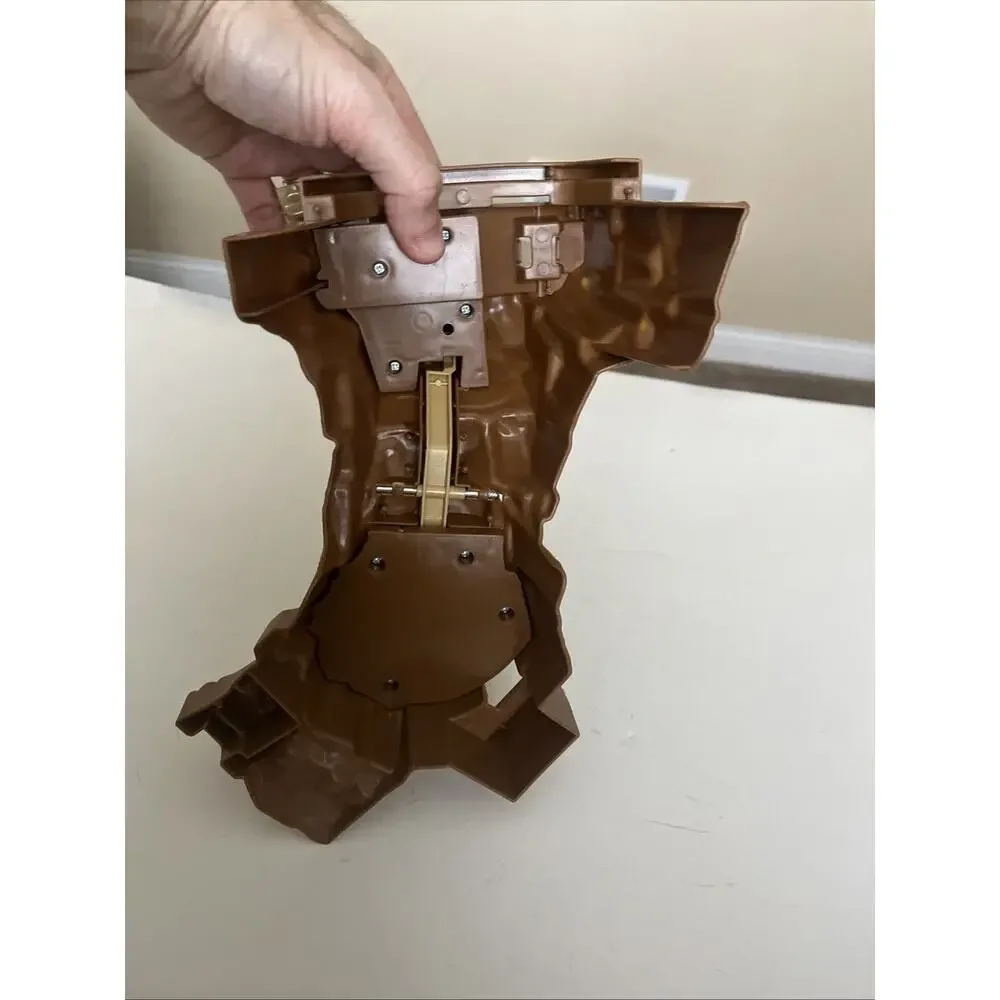Hot Wheels Super Ultimate Garage Zone 4 Replacement Part Base / Arm
